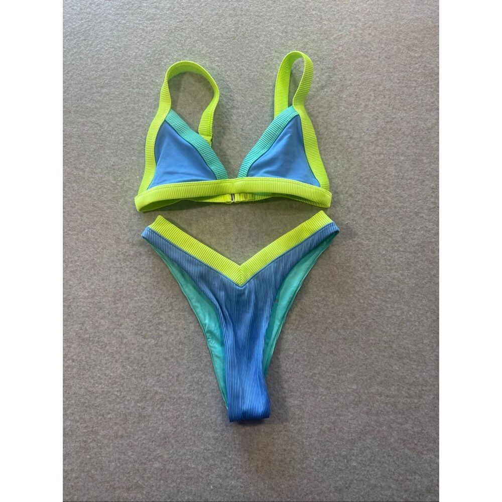 One one blue and neon blue color block bikini M